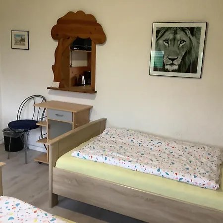 Schoenes 1 Etage Inkl Parkplatz Nach Verfuegbarkeit * Essen